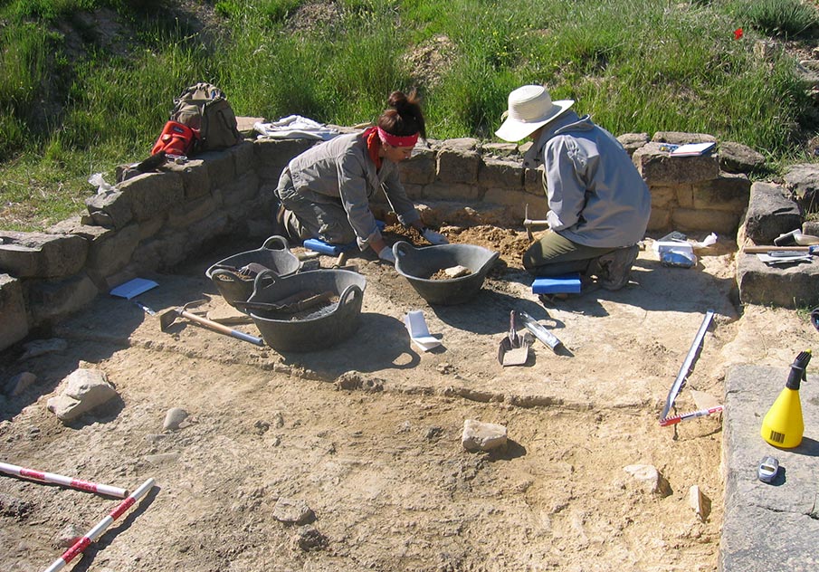Segunda campaña de excavación en Santa Criz de Eslava (1996) Segunda campaña de excavación en Santa Criz de Eslava (1996)